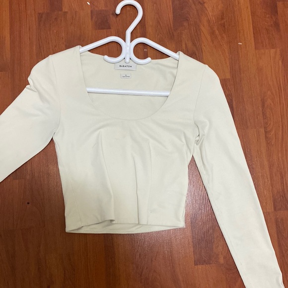 Worn twice! - Picture 3 of 3